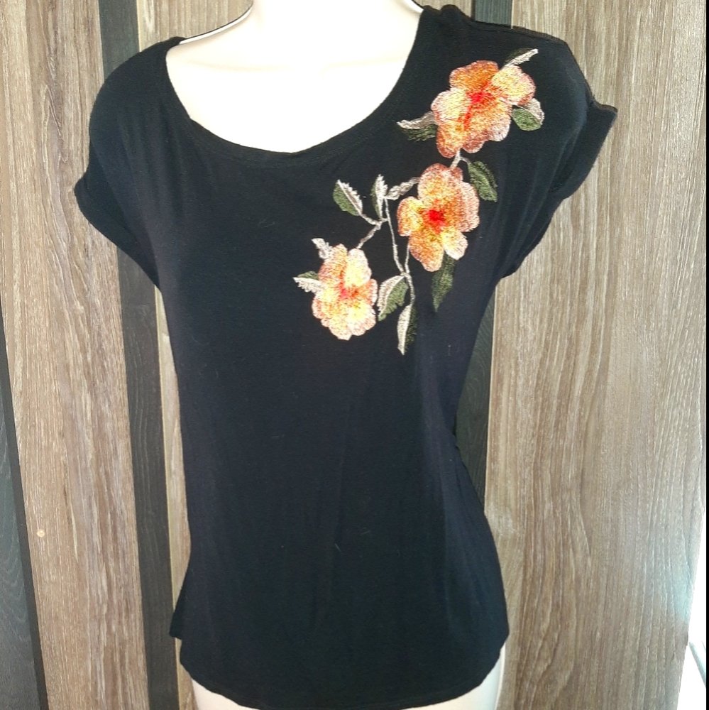 Adorable blouse